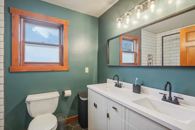 $450,000 | 406 School Street, Marshall, WI 53559