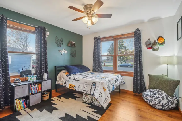 $450,000 | 406 School Street, Marshall, WI 53559