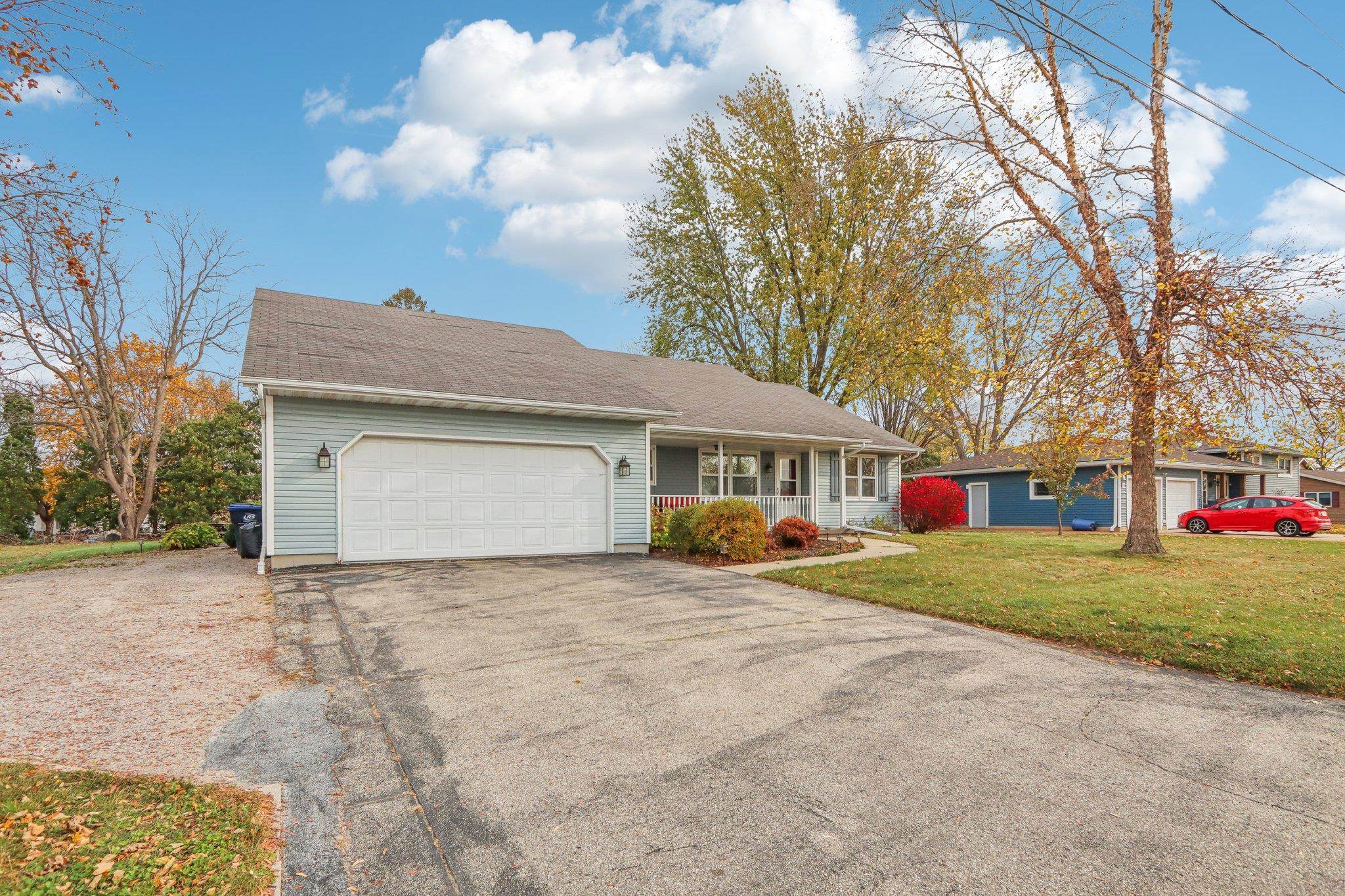 406 School Street Marshall, WI 53559 - Photo 2 of 45