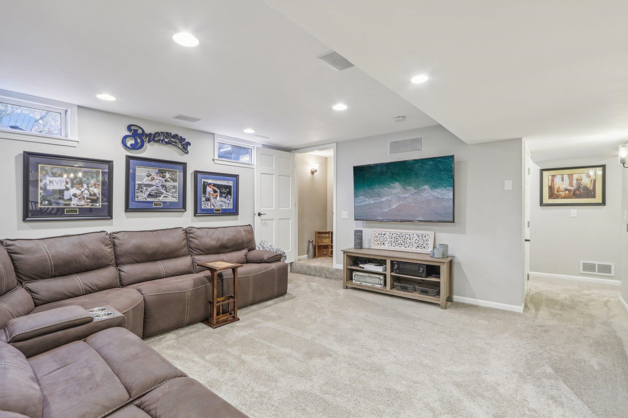 406 School Street Marshall, WI 53559 - Photo 33 of 45