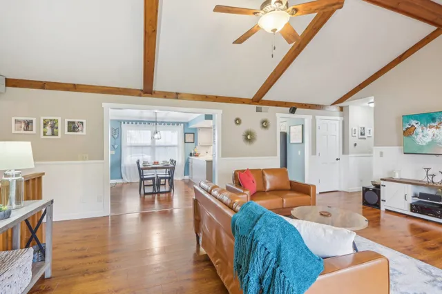 $450,000 | 406 School Street, Marshall, WI 53559