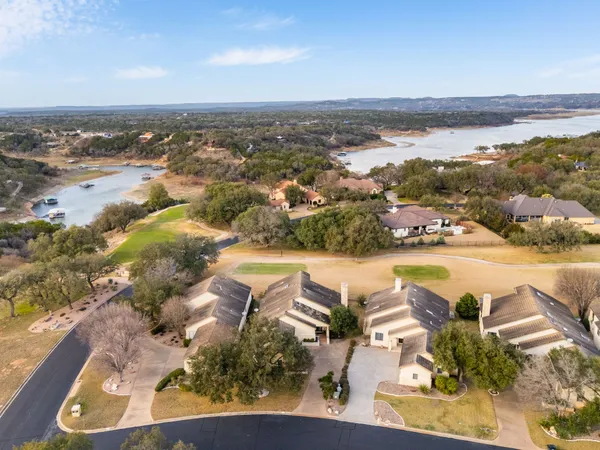 $779,000 | 2433 Founders Circle, Spicewood, TX 78669