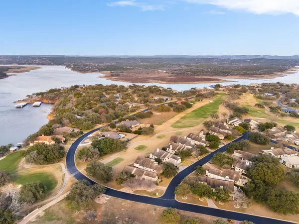 $779,000 | 2433 Founders Circle, Spicewood, TX 78669