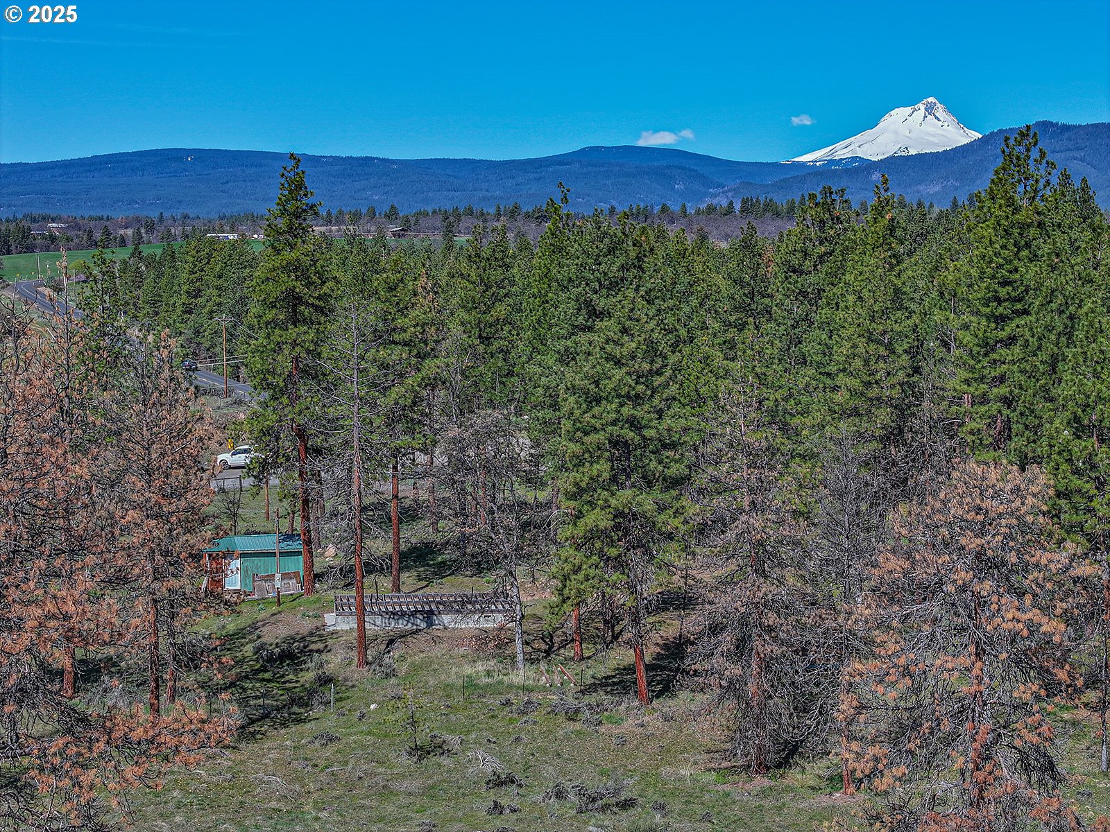 131 Dodson Road Tygh Valley, OR 97063 - Photo 16 of 31 a view of a large building