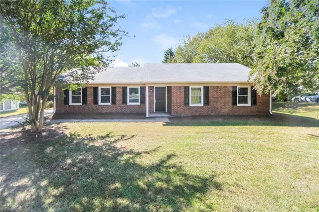 $1,755 | 5505 Crabapple Court, Greensboro, NC 27405