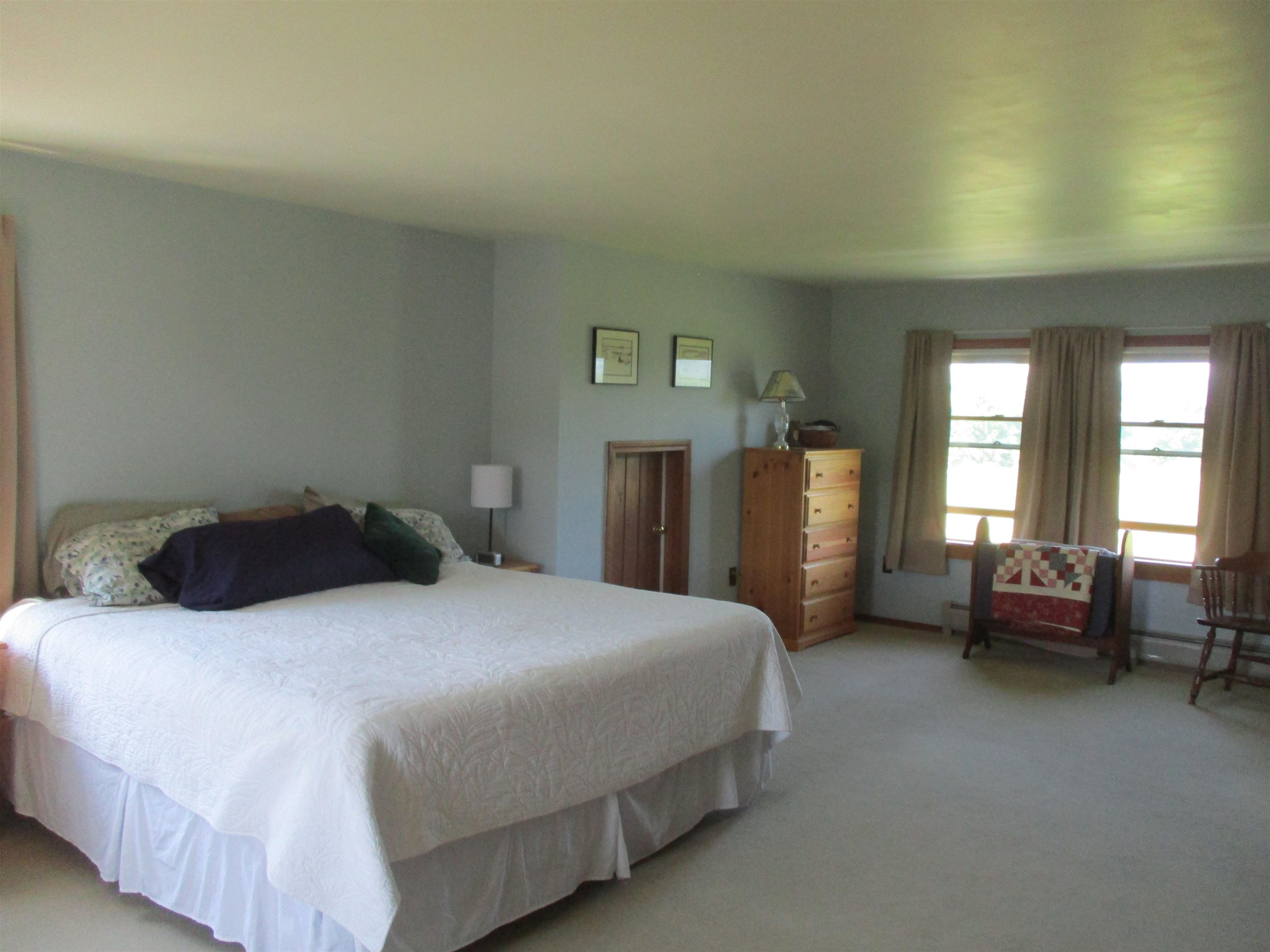 190 Old Farm Road Randolph, VT 05060 - Photo 10 of 40