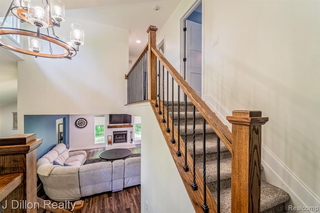 48681 Hanford Road Canton, MI 48187 - Photo 27 of 56 Gallery Image 27