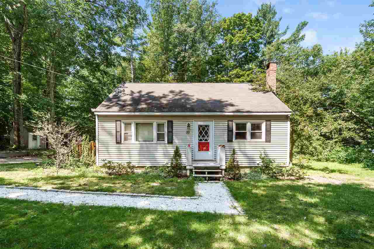33 Merrick Road Raymond, NH 03077 - Photo 1 of 24