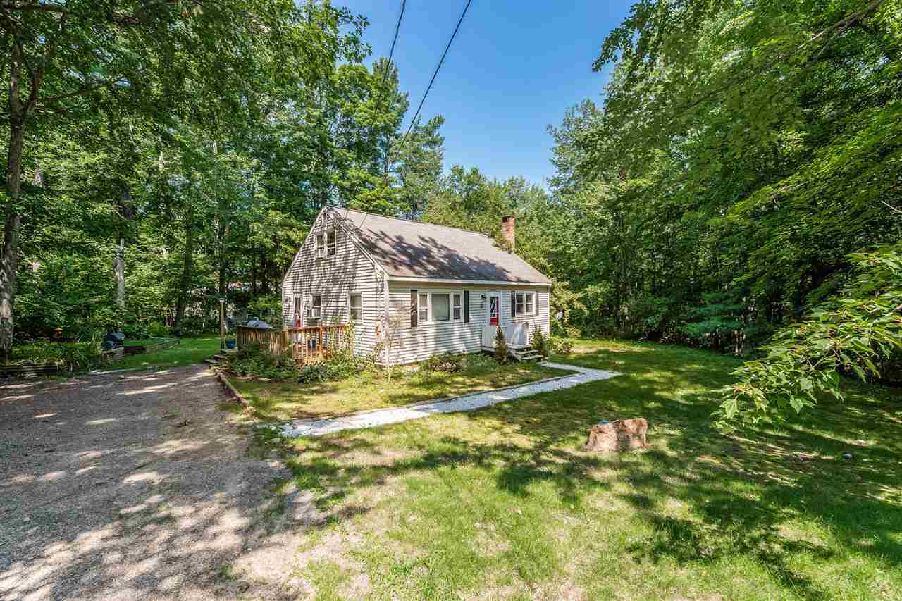 33 Merrick Road Raymond, NH 03077 - Photo 2 of 24