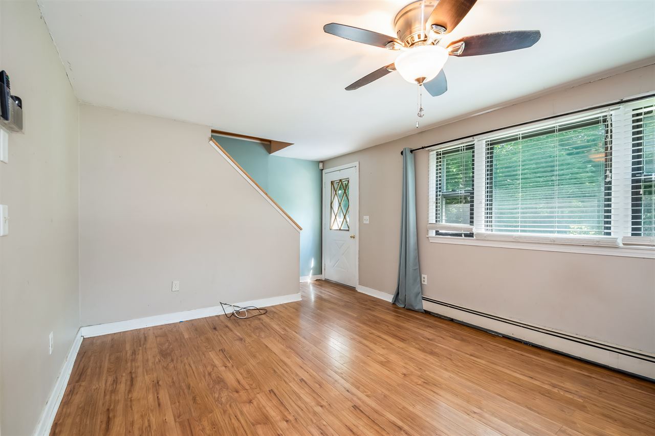33 Merrick Road Raymond, NH 03077 - Photo 7 of 24