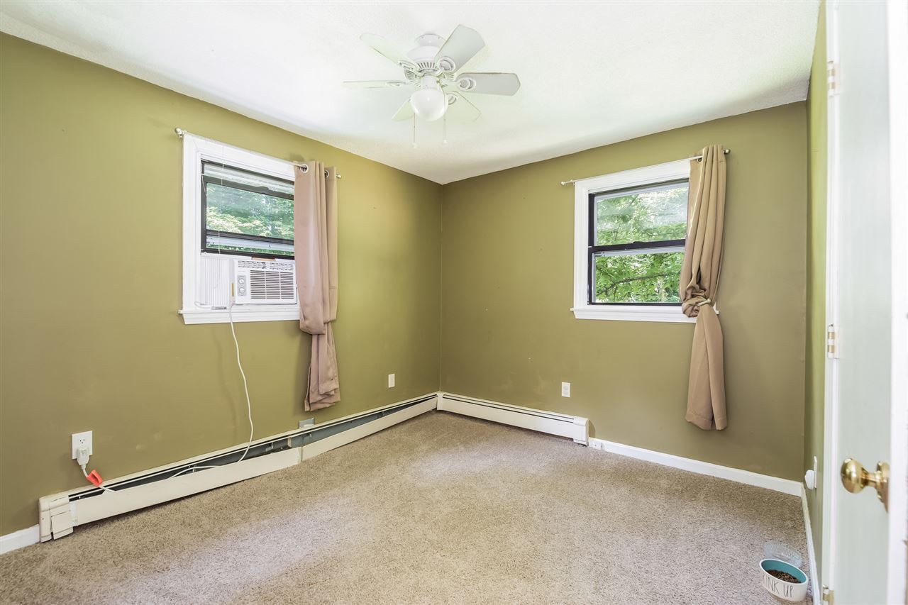 33 Merrick Road Raymond, NH 03077 - Photo 10 of 24