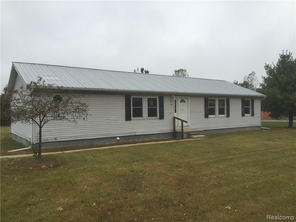 982 Lucy Road Howell, MI 48843 - Photo 1 of 7