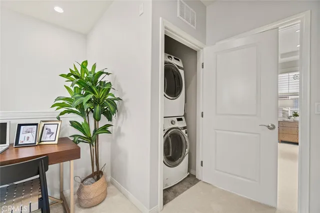 $4,600 | 111 Thornhurst, Irvine, CA 92620