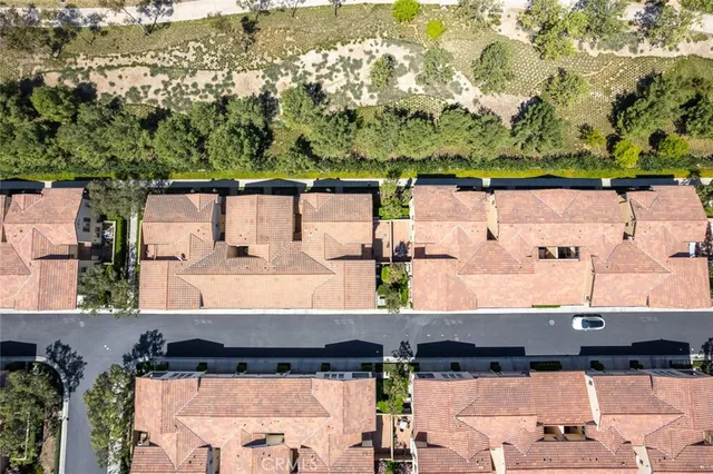 $4,600 | 111 Thornhurst, Irvine, CA 92620