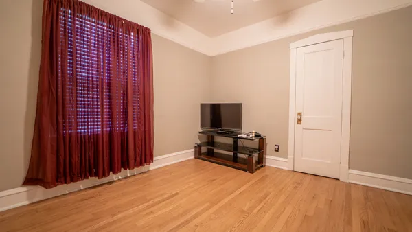 a view of a entryway with a furniture