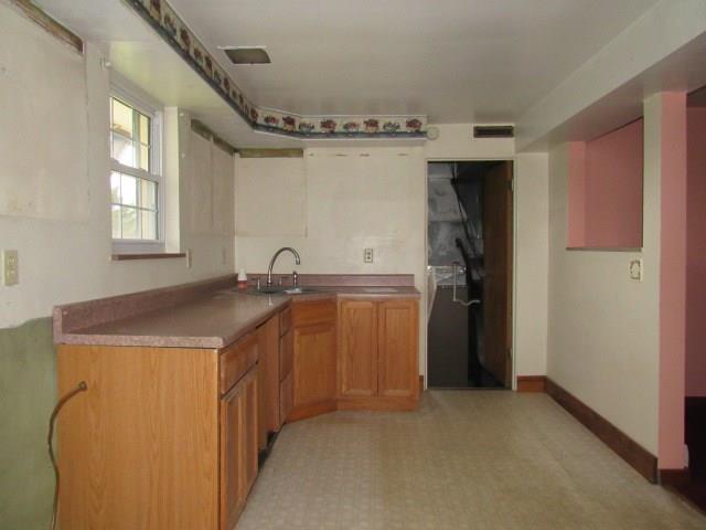 809 Newell Road Fayette City, PA 15438 - Photo 5 of 20 Gallery Image 5