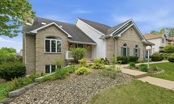 $899,000 | 8813 Nelson Crossing, Verona, WI 53593