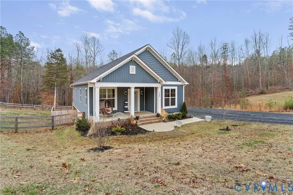 $410,000 | 138 Forest Ridge Drive, Scottsville, VA 24590