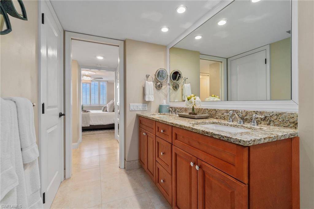 17 Bluebill Avenue, Unit 1005 Naples, FL 34108 - Photo 31 of 43