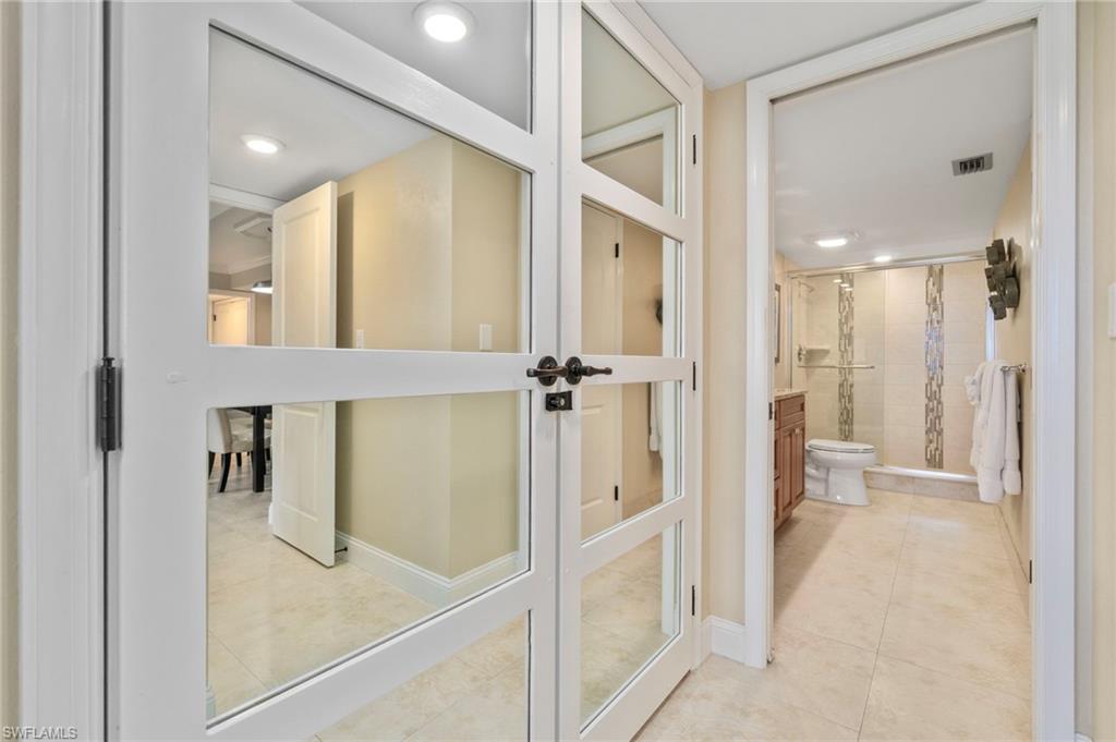 17 Bluebill Avenue, Unit 1005 Naples, FL 34108 - Photo 32 of 43
