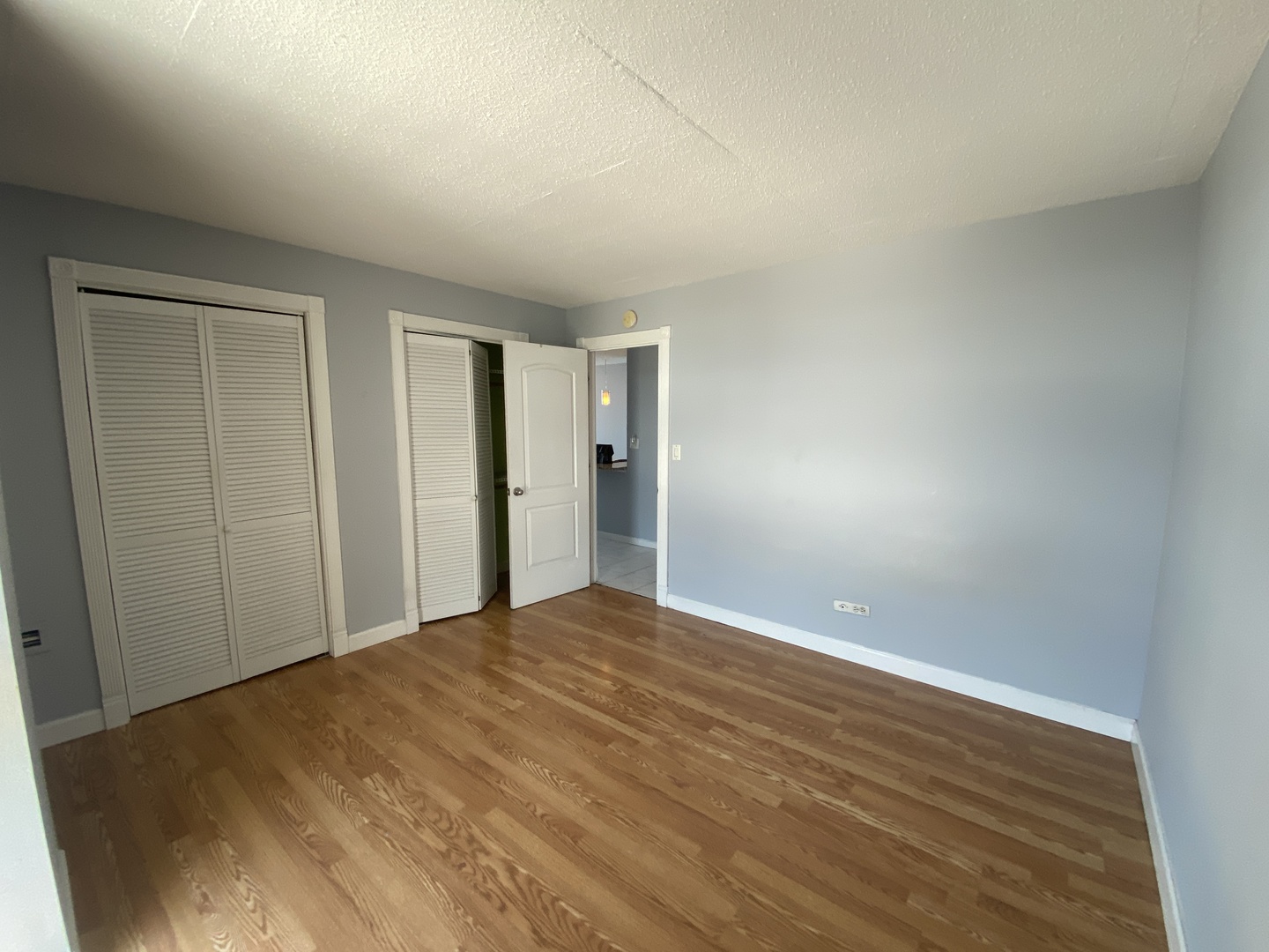 1043 South York Road, Unit 411 Bensenville, IL 60106 - Photo 14 of 18