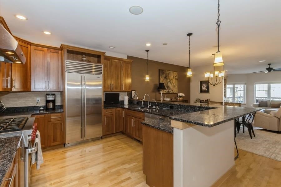 235 Holiday Road, Unit 2 Coralville, IA 52241 - Photo 9 of 31 Gallery Image 9