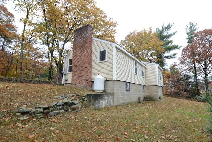 144 Mt Delight Road Epsom, NH 03234 - Photo 7 of 19