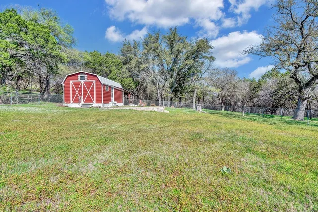 $395,000 | 969 Rivercrest Road, Valley Mills, TX 76689