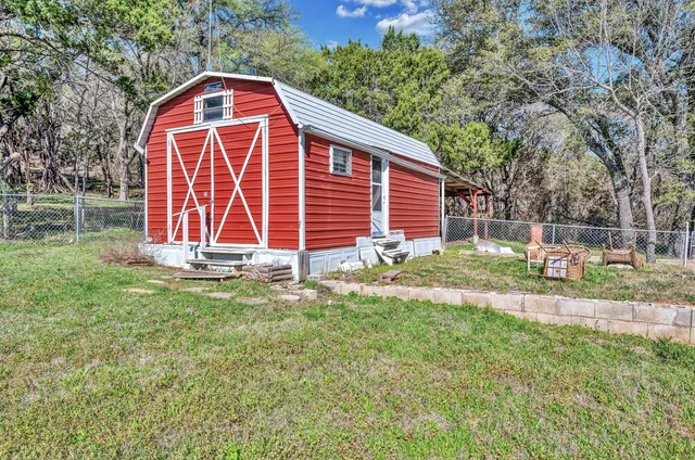 $395,000 | 969 Rivercrest Road, Valley Mills, TX 76689