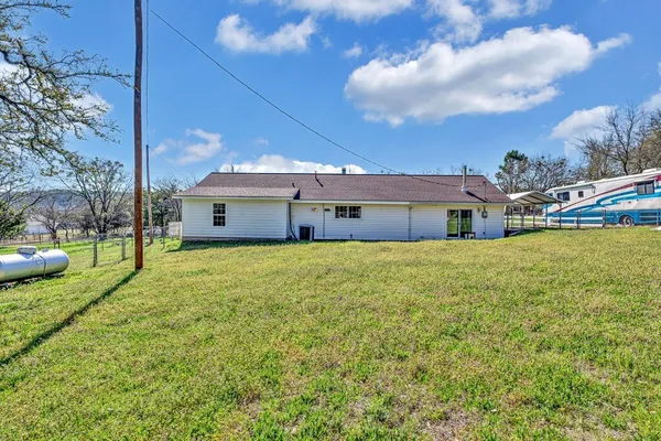 $395,000 | 969 Rivercrest Road, Valley Mills, TX 76689