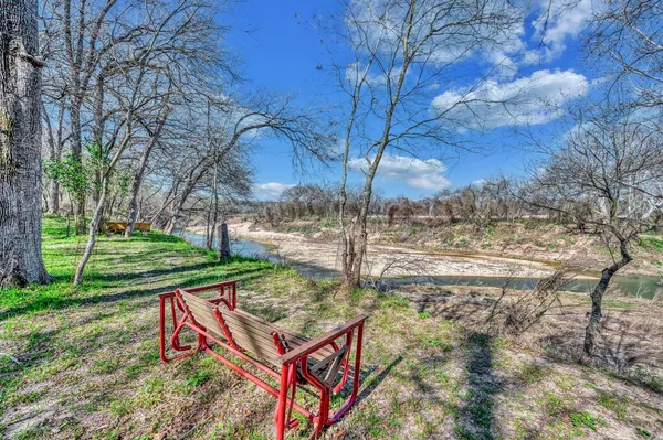 $395,000 | 969 Rivercrest Road, Valley Mills, TX 76689