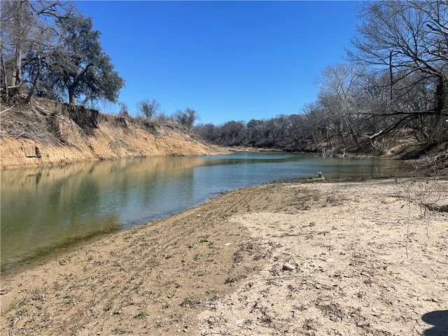 $395,000 | 969 Rivercrest Road, Valley Mills, TX 76689