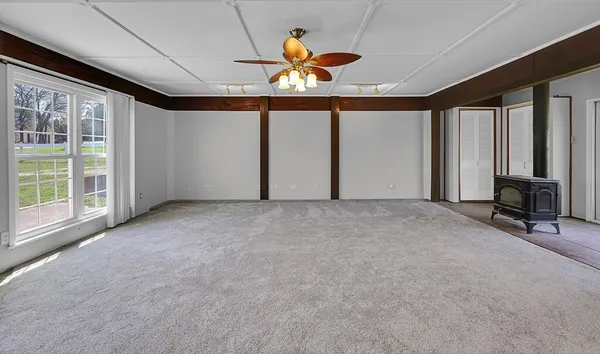 $395,000 | 969 Rivercrest Road, Valley Mills, TX 76689