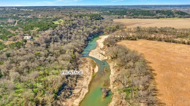 $395,000 | 969 Rivercrest Road, Valley Mills, TX 76689