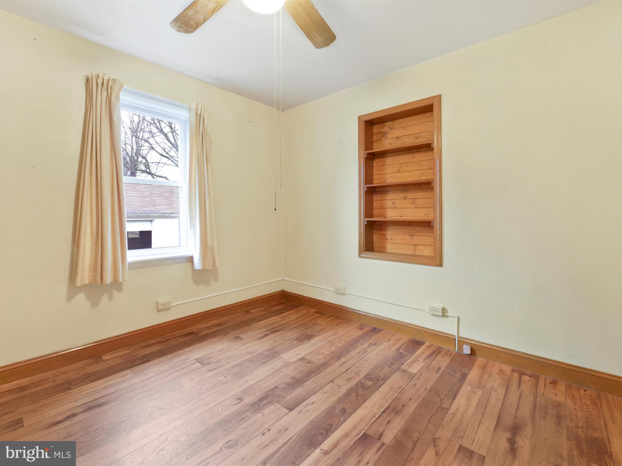 15 Meadow Valley Road Ephrata, PA 17522 - Photo 14 of 27 Bedroom 1