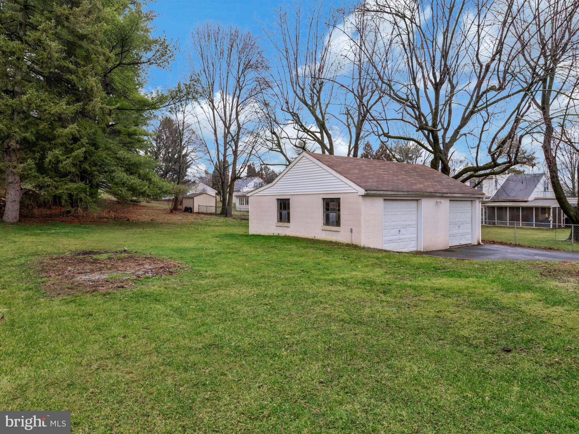 15 Meadow Valley Road Ephrata, PA 17522 - Photo 27 of 27 Yard