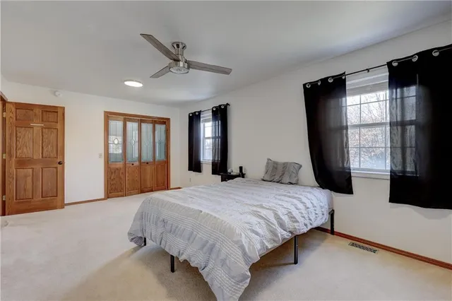 $319,000 | 2902 North Michigan Avenue, Joplin, MO 64801