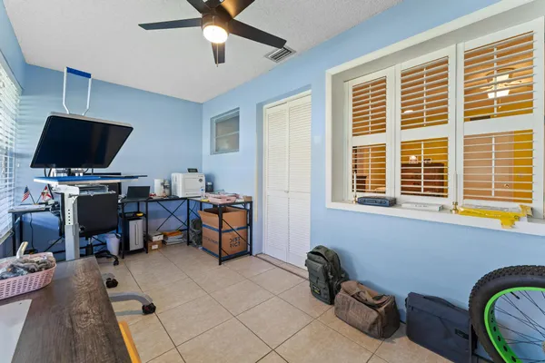 $110,000 | 201 Country Lane, Unit B, Boynton Beach, FL 33435