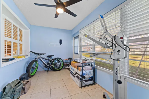 $110,000 | 201 Country Lane, Unit B, Boynton Beach, FL 33435