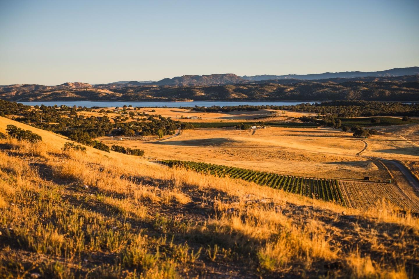 70180 Jolon Road Bradley, CA 93426 - Photo 4 of 5