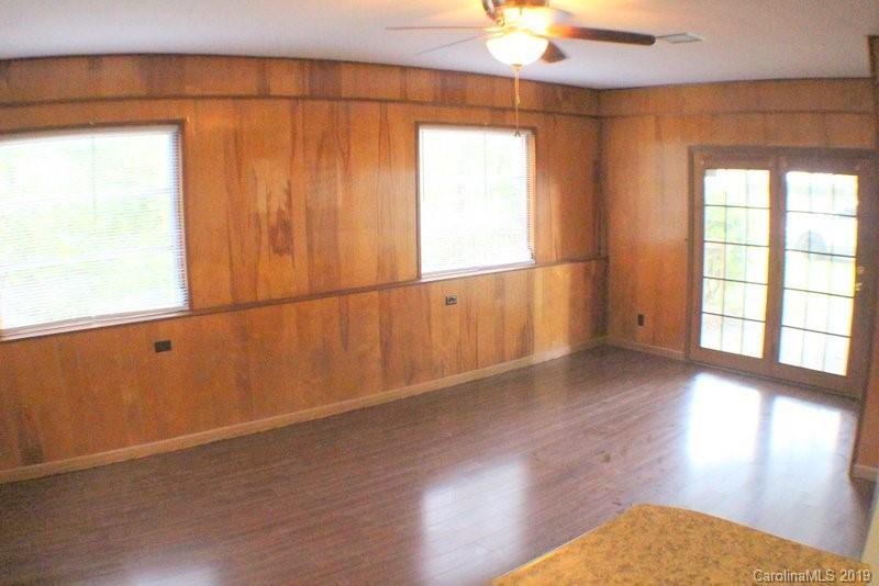 619 Mountain View Road Mars Hill, NC 28754 - Photo 11 of 13 Gallery Image 11