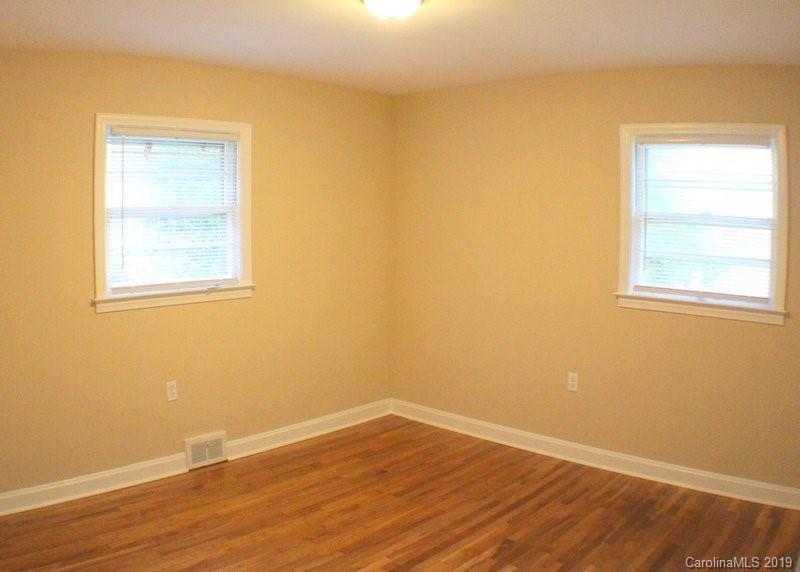 619 Mountain View Road Mars Hill, NC 28754 - Photo 9 of 13 Gallery Image 9