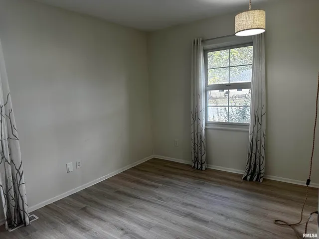 $132,000 | 17 Merrygrove Drive, Jacksonville, IL 62650