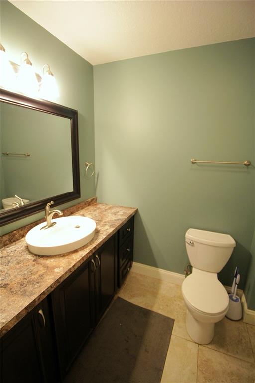2138 Beams Run Road Jefferson Hills, PA 15025 - Photo 17 of 25 Main bath on the second floor.