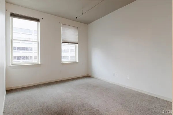 $1,800 | 208 West Water Street, Syracuse, NY 13202