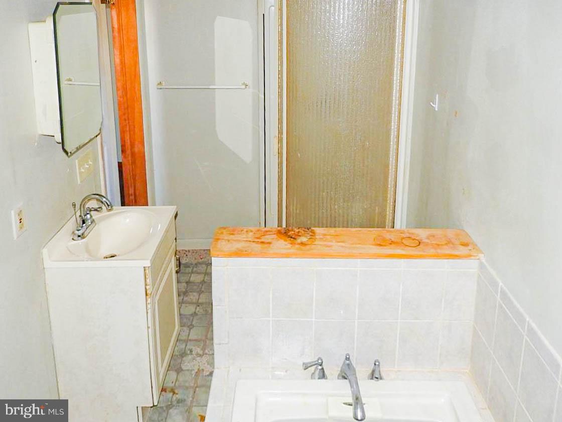 905 Springfield Road Aldan, PA 19018 - Photo 14 of 32