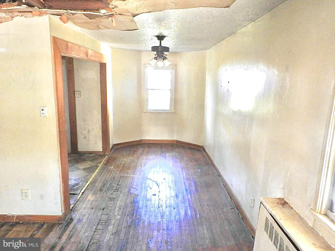 905 Springfield Road Aldan, PA 19018 - Photo 8 of 32