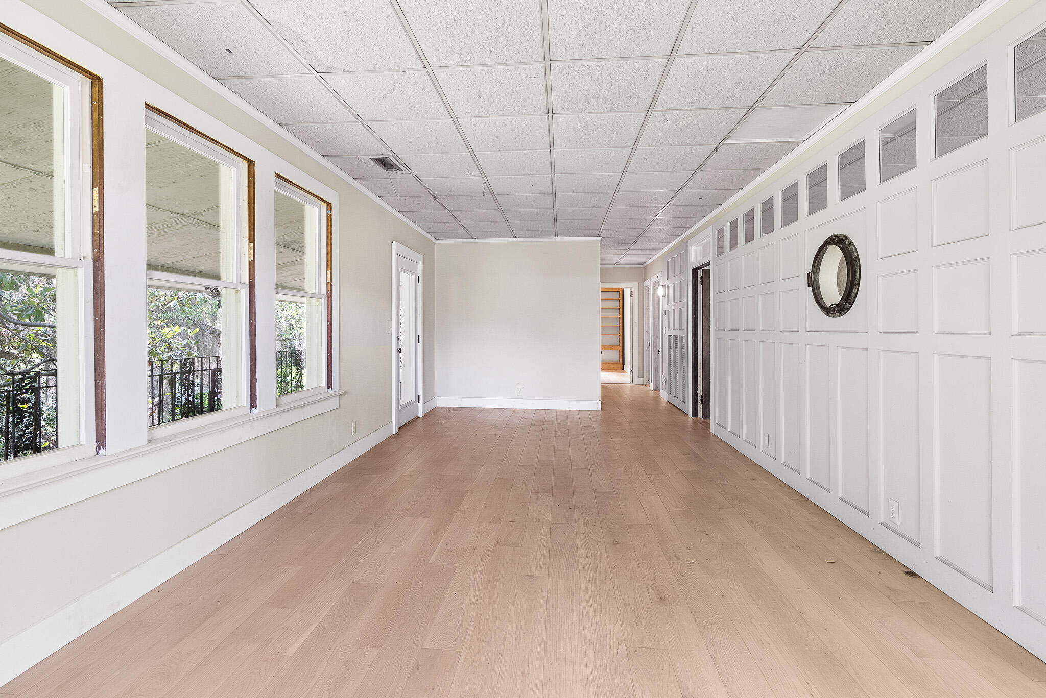 2180 Wappoo Hall Road Charleston, SC 29412 - Photo 20 of 46 Toolbox_WappooHouse_3