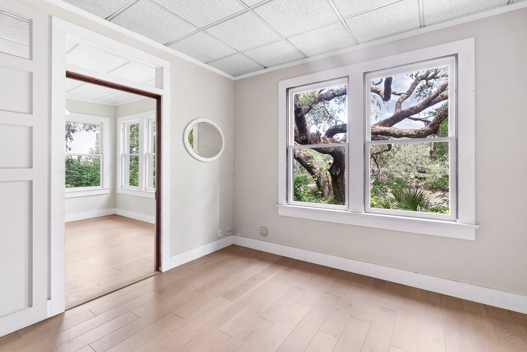 2180 Wappoo Hall Road Charleston, SC 29412 - Photo 24 of 46 Toolbox_WappooHouse_6