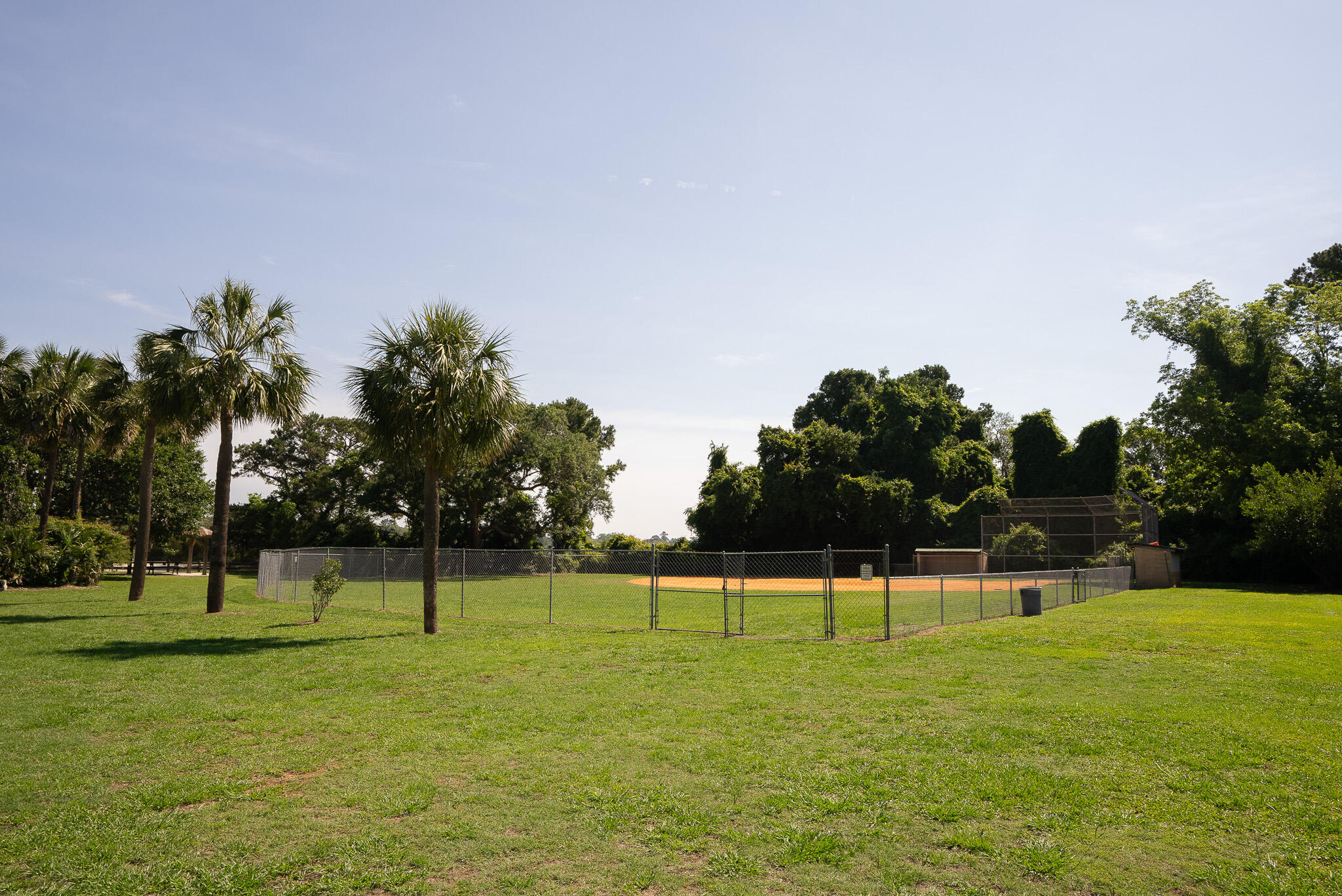 2180 Wappoo Hall Road Charleston, SC 29412 - Photo 43 of 46 Toolbox_Wappoo Lot Surrounding_4